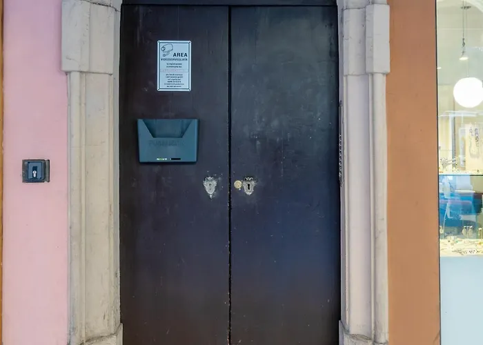 San Vitale By Wonderful Italy *